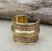 Load image into Gallery viewer, Handcrafted Cuff Bracelet Vintage Floral Design Boho Gypsy Ethnic Jewelry