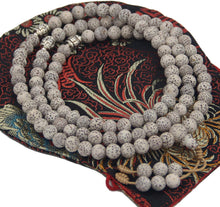 Load image into Gallery viewer, Tibetan Buddhist Meditation 108 Beads Lotus Seed MALA for Compassion (Lotus Seed) - DharmaObjects